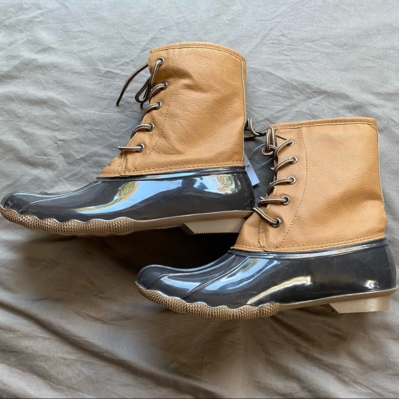 blue suede shoes brand duck boots